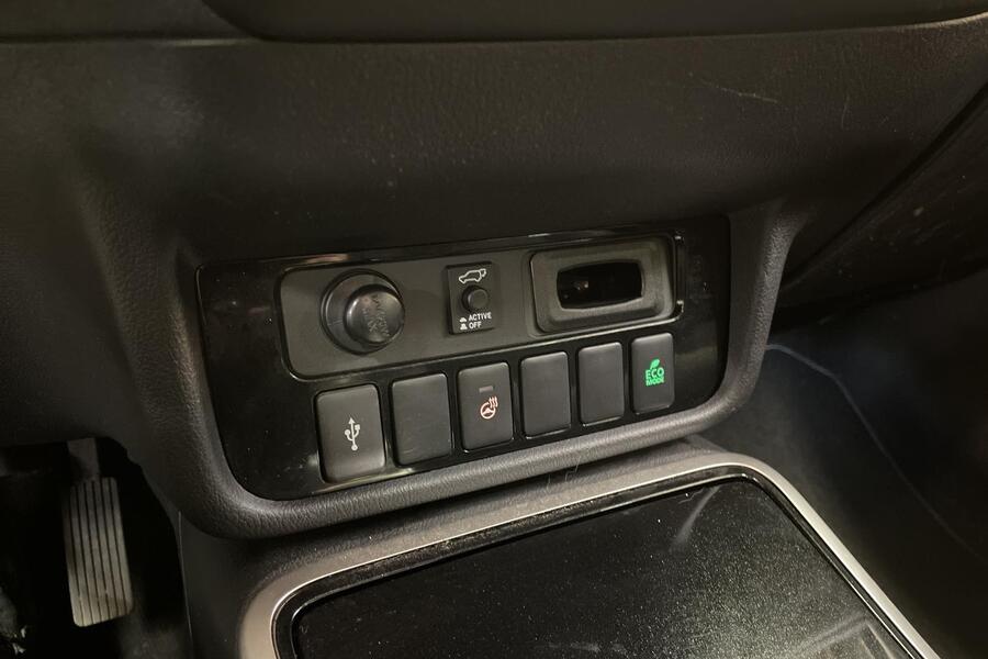 Mitsubishi Outlander PHEV vaihtoauto