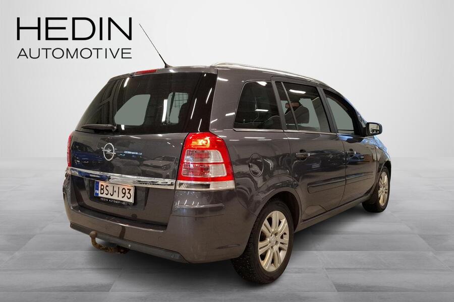 Opel Zafira vaihtoauto