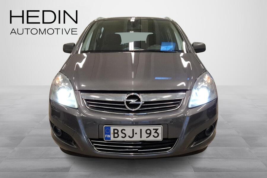 Opel Zafira vaihtoauto