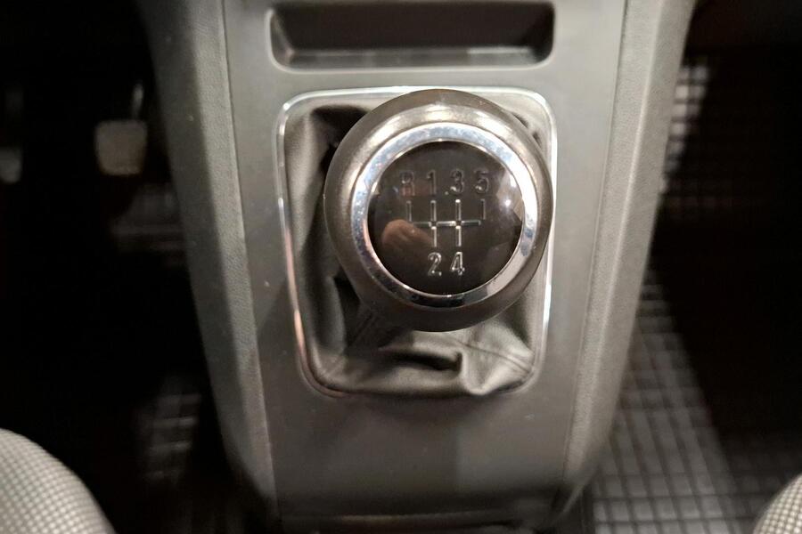 Opel Zafira vaihtoauto