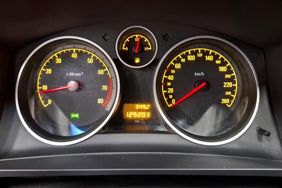 Opel Zafira vaihtoauto