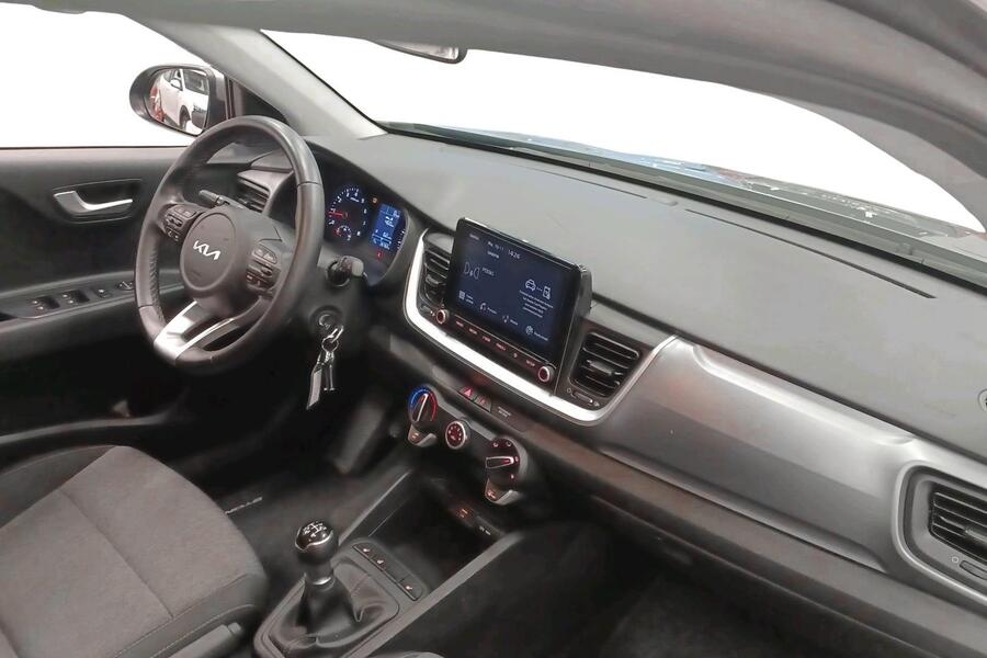 Kia Stonic vaihtoauto