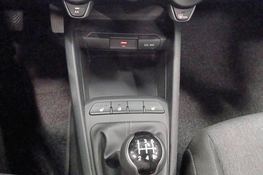 Kia Stonic vaihtoauto