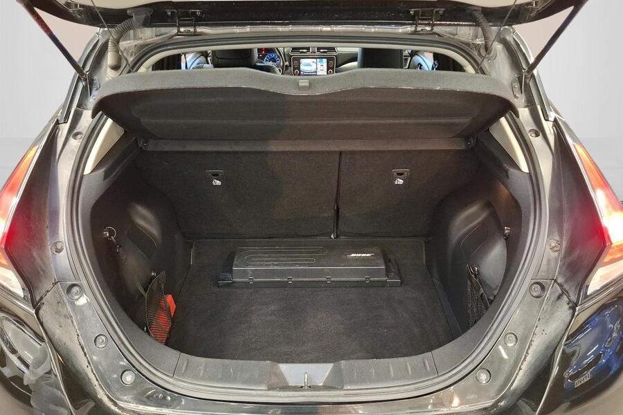 Nissan Leaf vaihtoauto