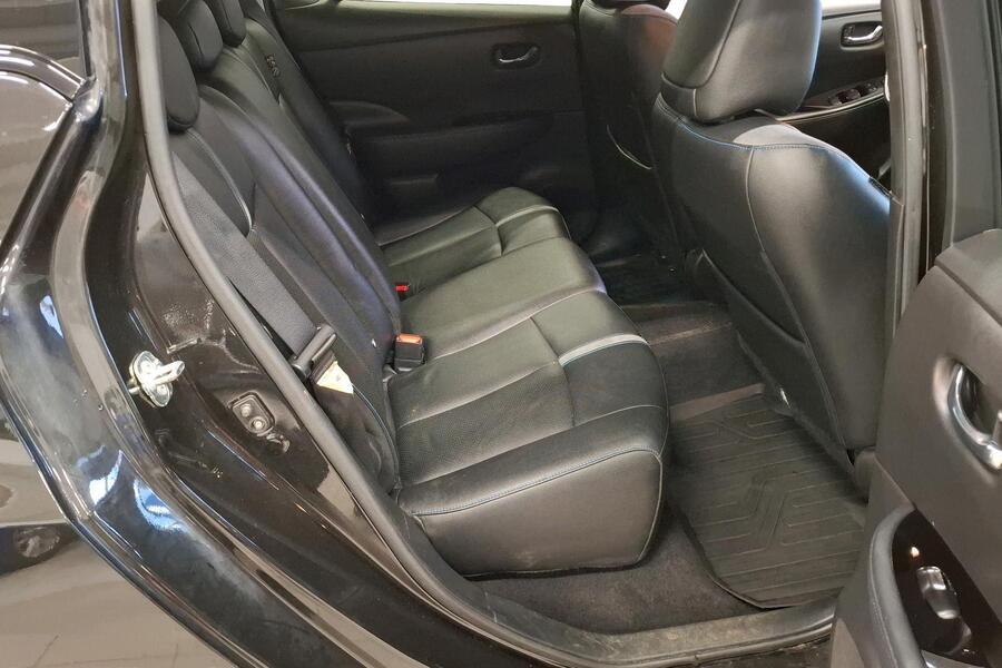 Nissan Leaf vaihtoauto