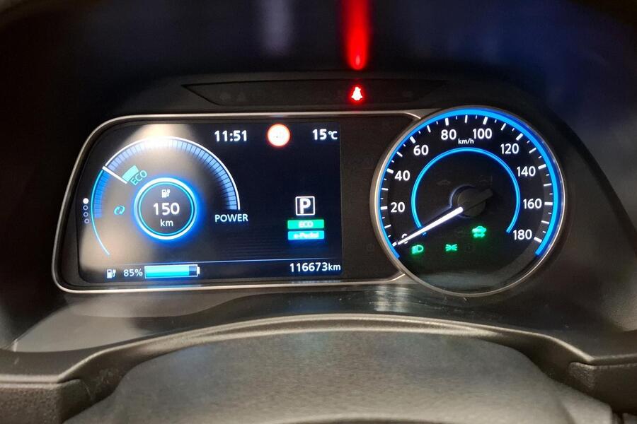 Nissan Leaf vaihtoauto