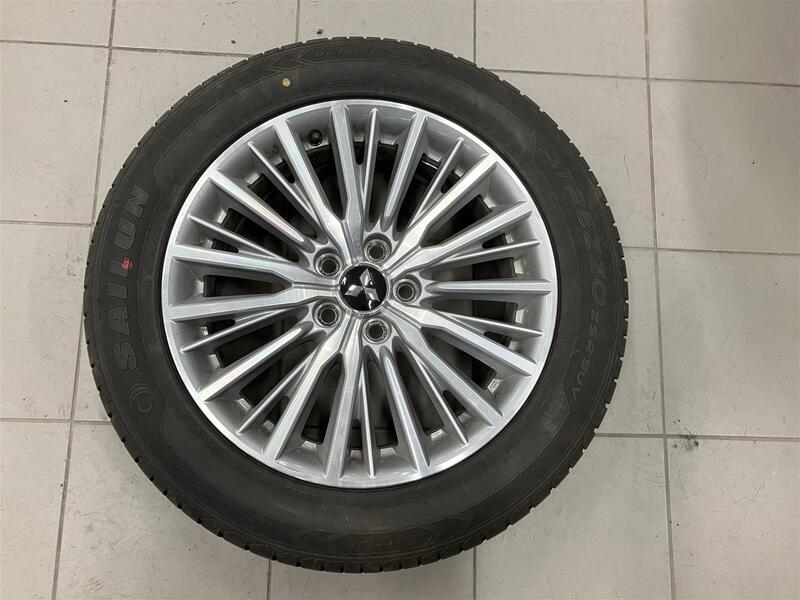 Mitsubishi Outlander PHEV vaihtoauto