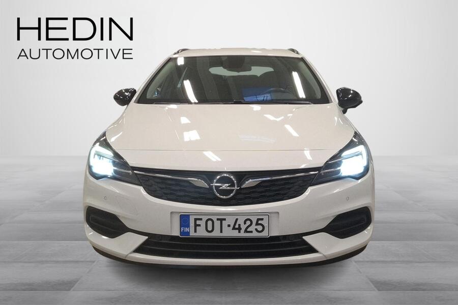 Opel Astra vaihtoauto