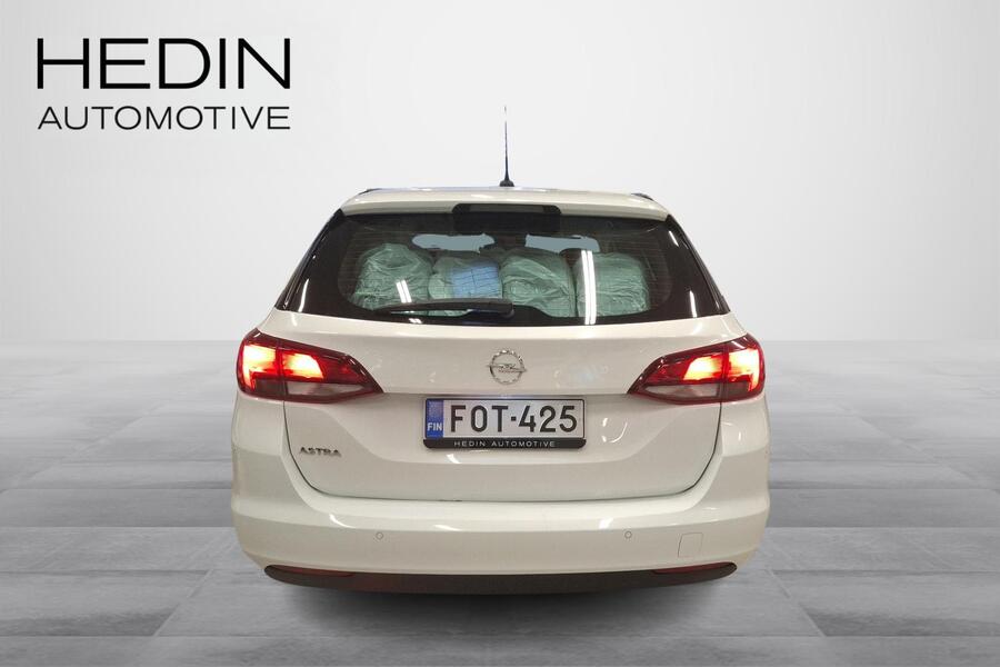 Opel Astra vaihtoauto