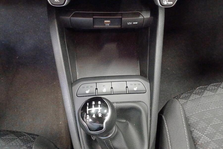 Kia Rio vaihtoauto