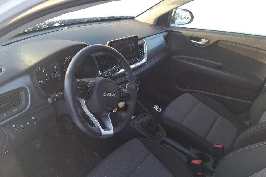 Kia Stonic vaihtoauto