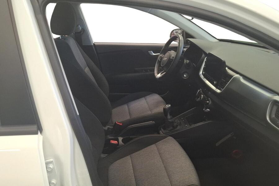 Kia Stonic vaihtoauto