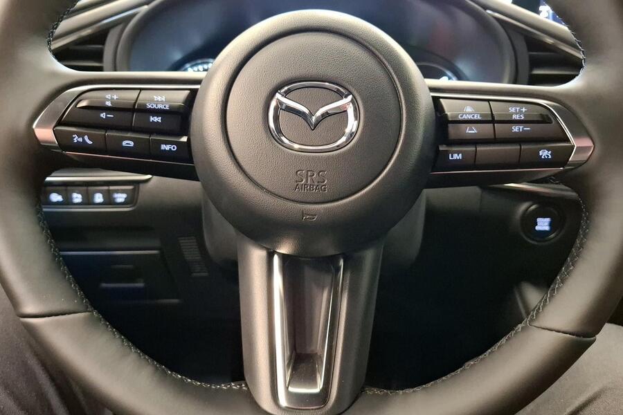 Mazda 3 vaihtoauto