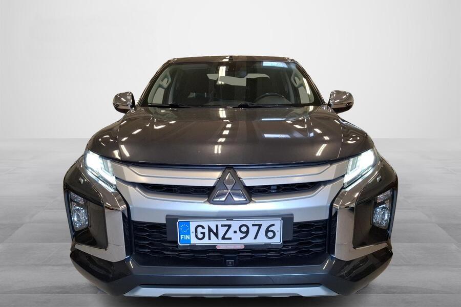 Mitsubishi L200 vaihtoauto