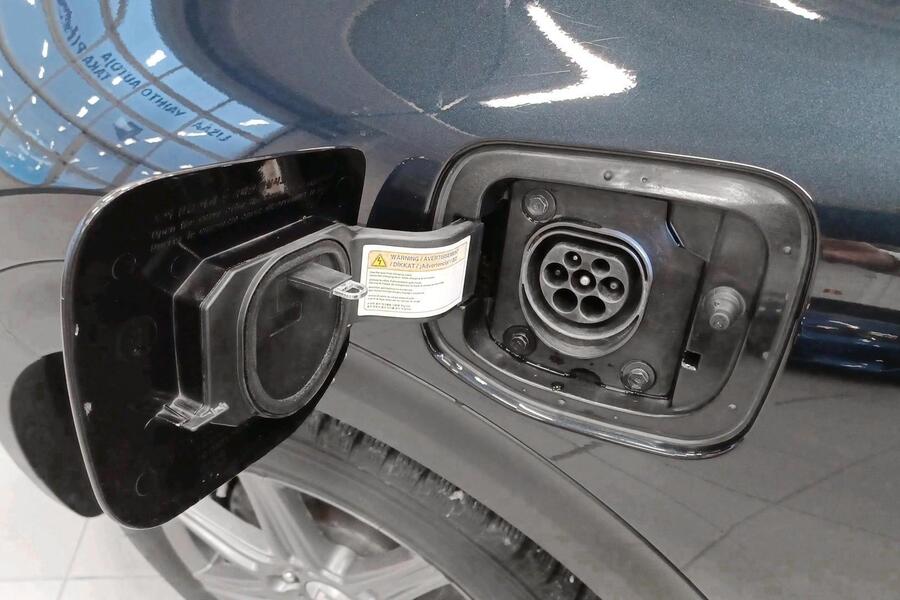 Kia Niro plug-in vaihtoauto