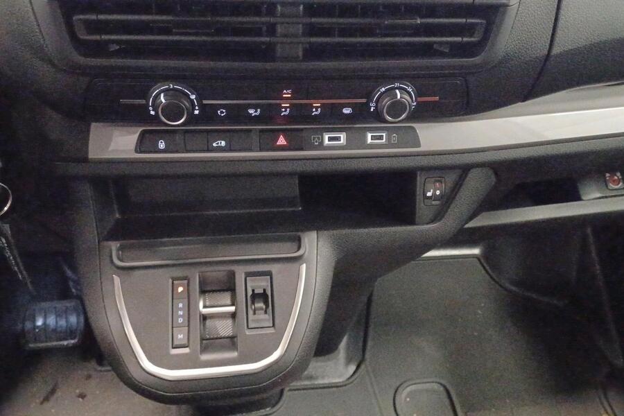 Opel Vivaro vaihtoauto