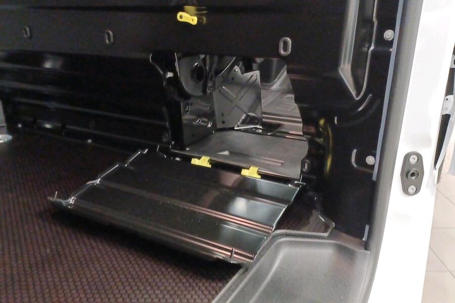 Opel Vivaro vaihtoauto