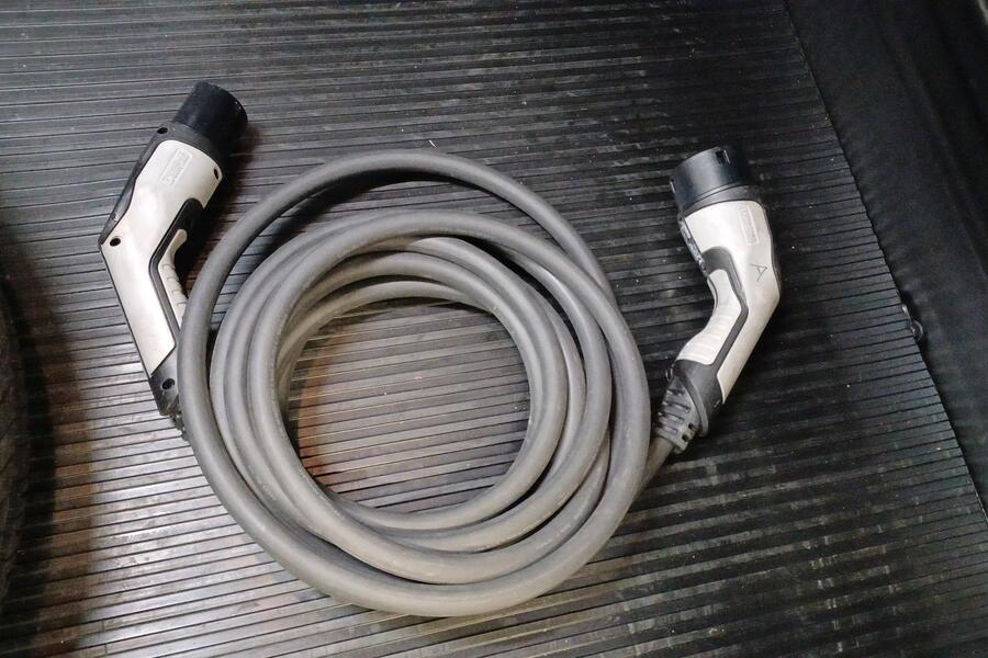 Opel Vivaro-e vaihtoauto