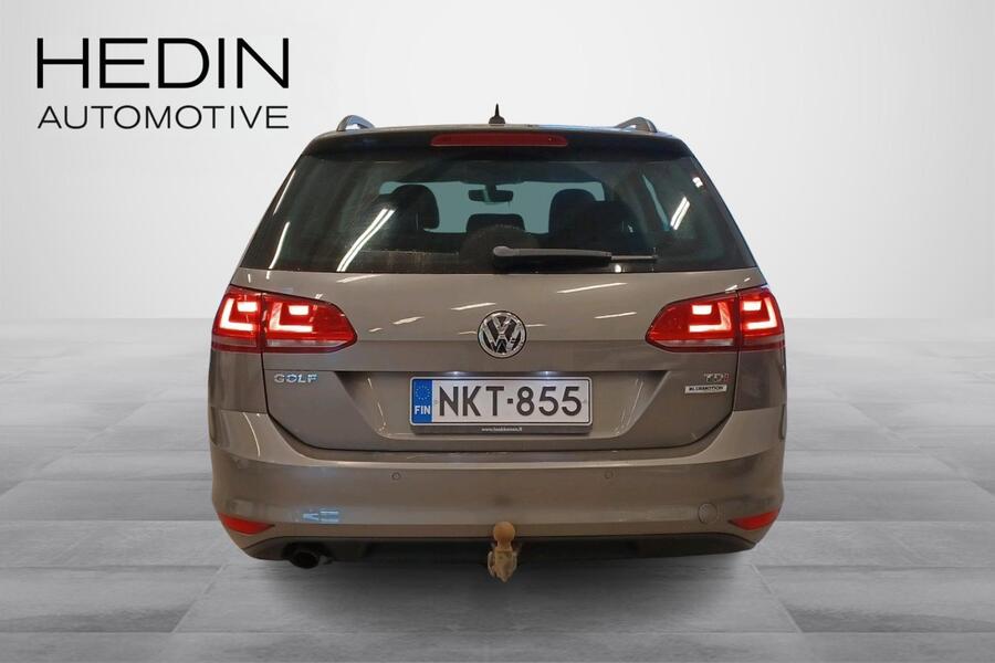 Volkswagen Golf vaihtoauto