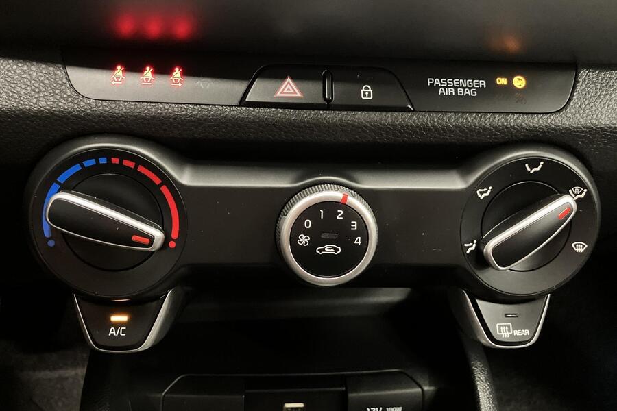 Kia Stonic vaihtoauto