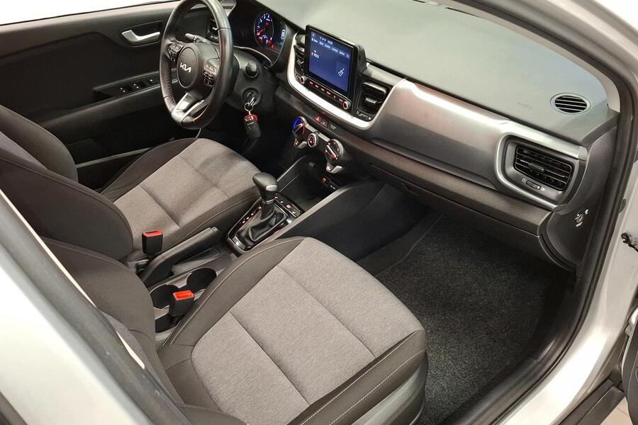 Kia Stonic vaihtoauto