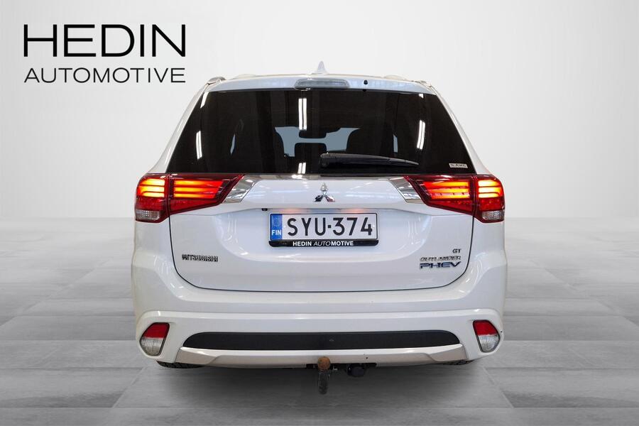 Mitsubishi Outlander PHEV vaihtoauto