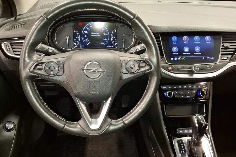 Opel Astra vaihtoauto