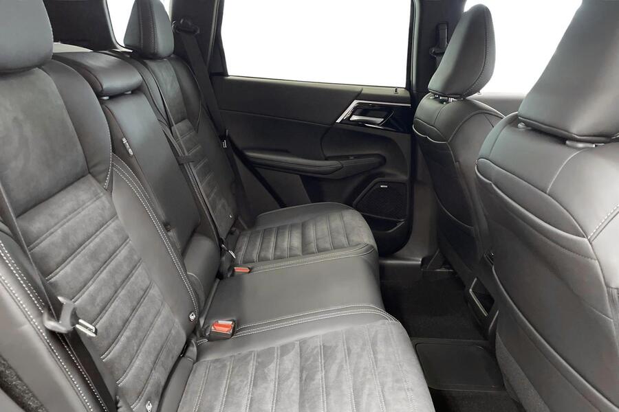 Mitsubishi Outlander vaihtoauto