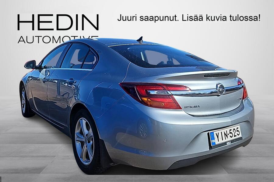 Opel Insignia vaihtoauto