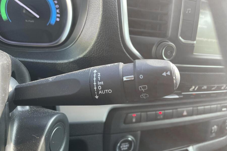 Opel Vivaro-e vaihtoauto