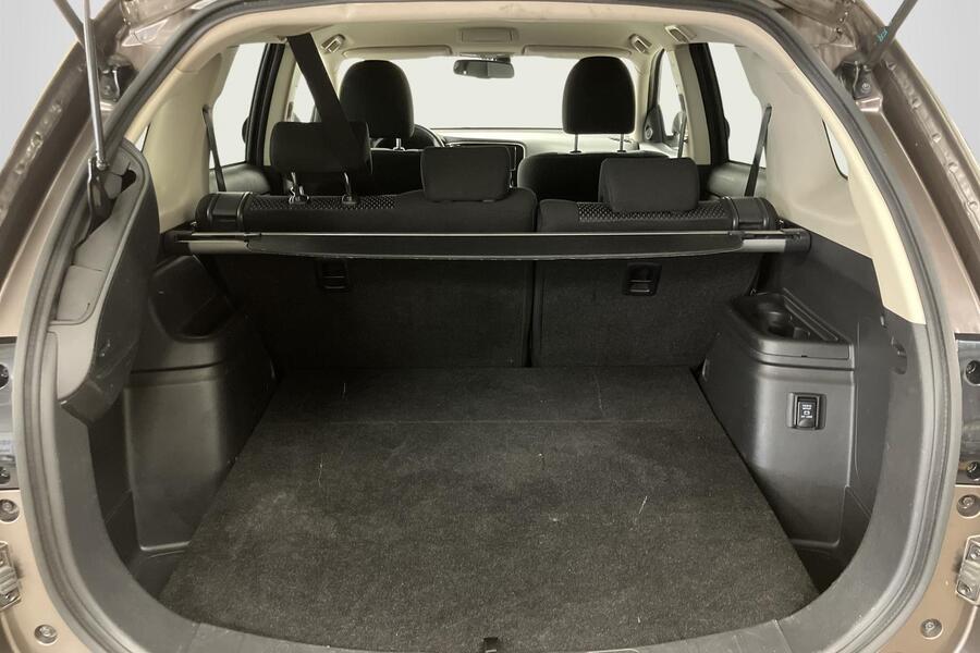Mitsubishi Outlander vaihtoauto