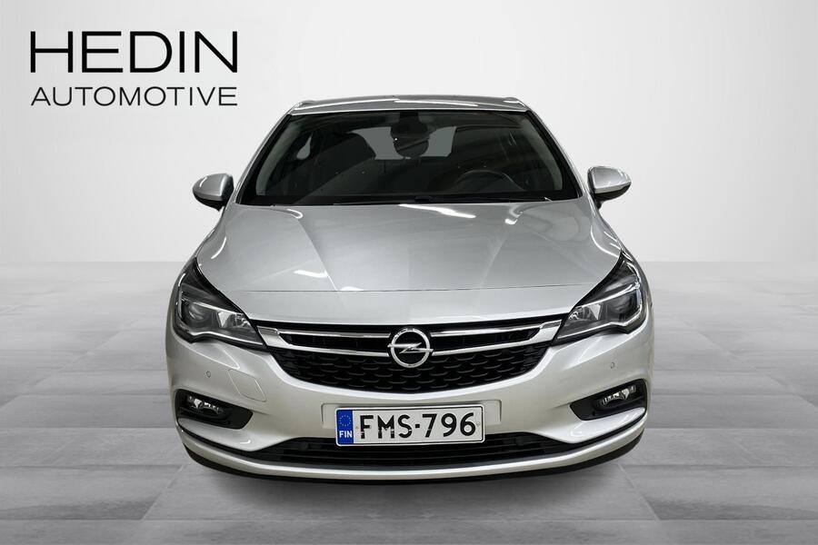 Opel Astra vaihtoauto