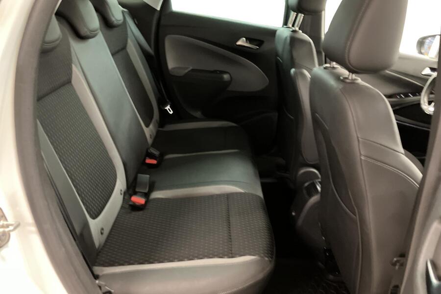 Opel Crossland X vaihtoauto