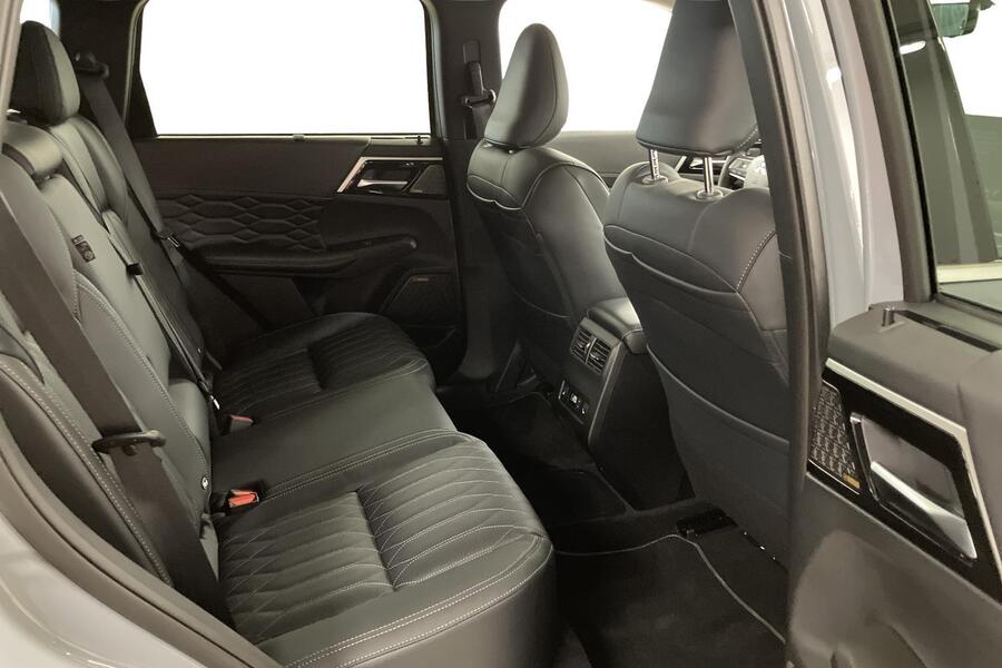 Mitsubishi Outlander vaihtoauto