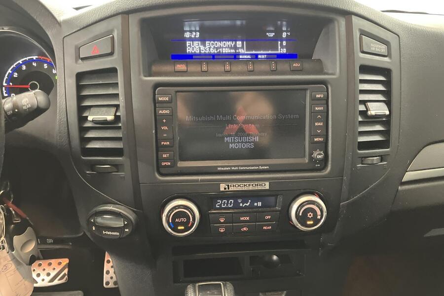 Mitsubishi Pajero vaihtoauto