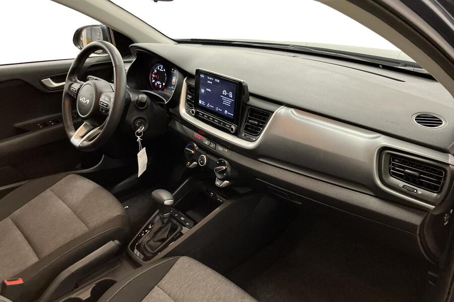 Kia Stonic vaihtoauto