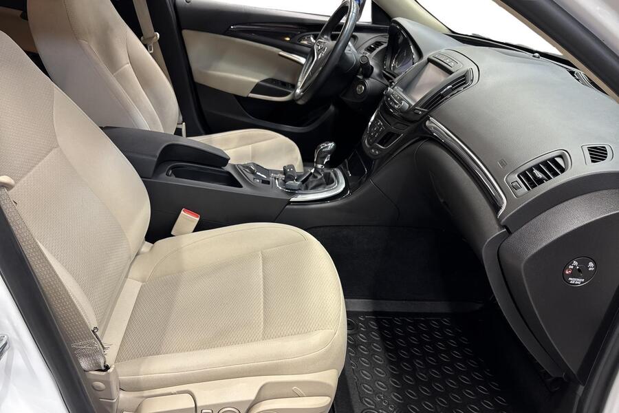 Opel Insignia vaihtoauto