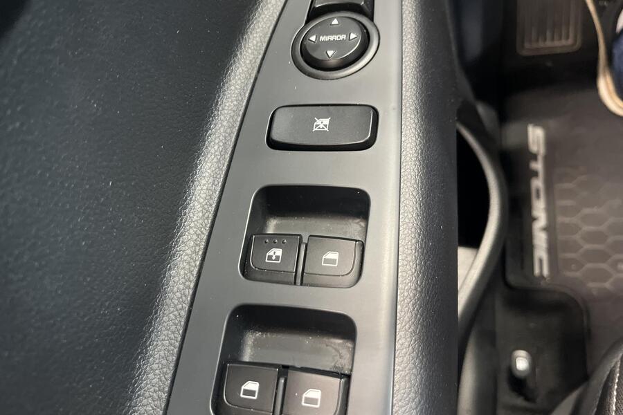 Kia Stonic vaihtoauto