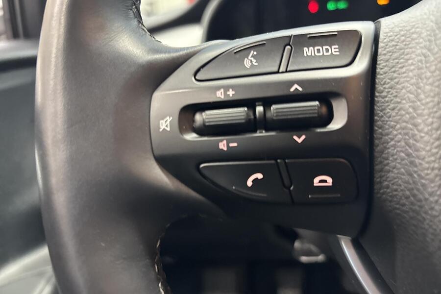 Kia Stonic vaihtoauto