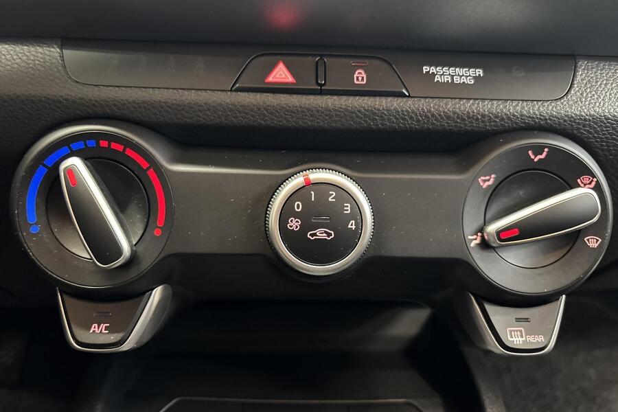 Kia Stonic vaihtoauto