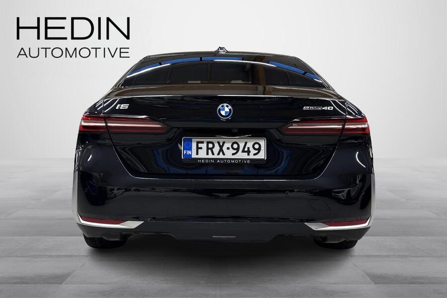 BMW i5 vaihtoauto