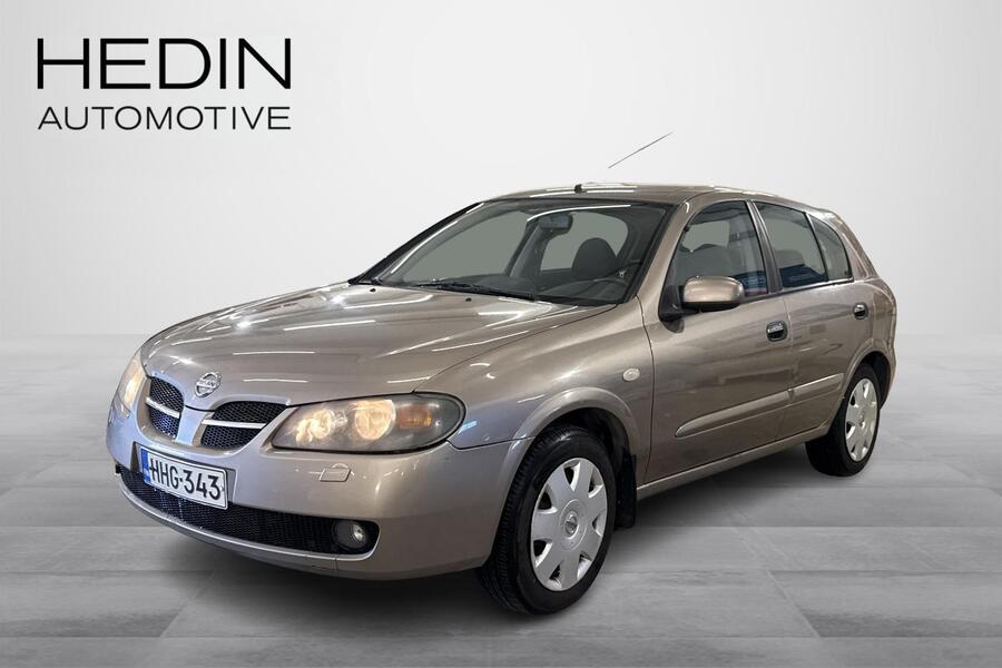 Nissan Almera vaihtoauto