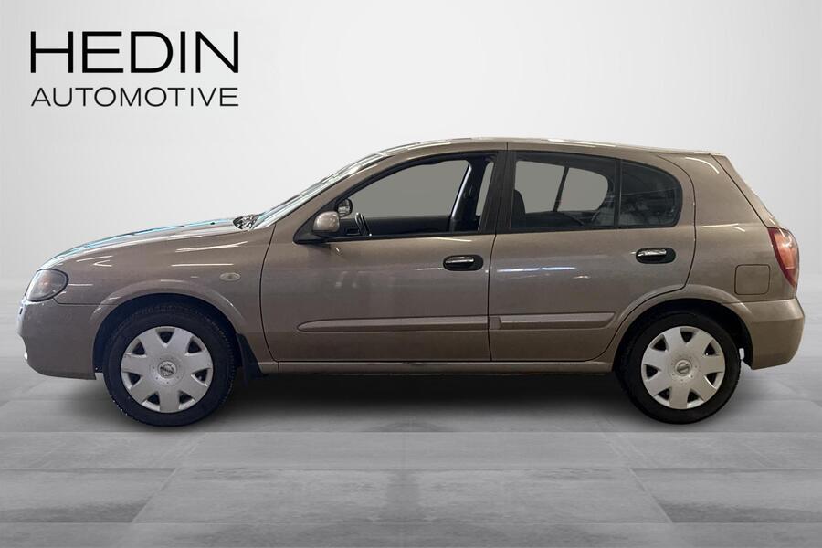 Nissan Almera vaihtoauto
