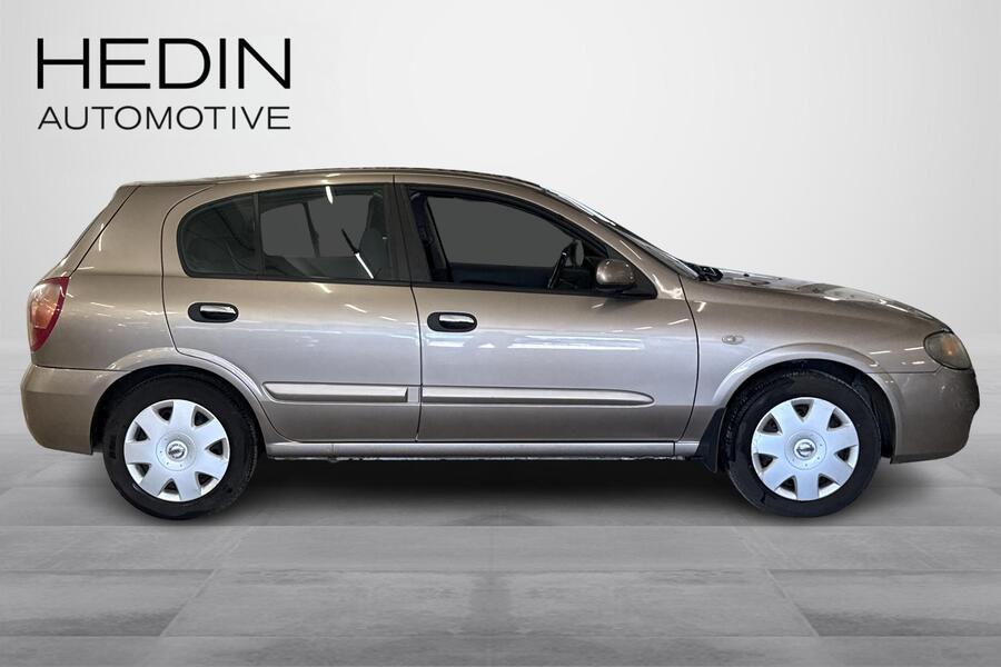 Nissan Almera vaihtoauto