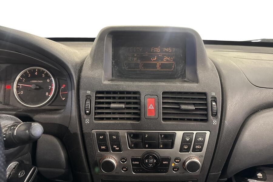 Nissan Almera vaihtoauto