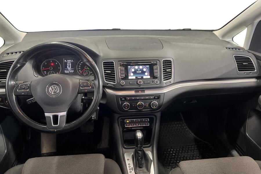 Volkswagen Sharan vaihtoauto