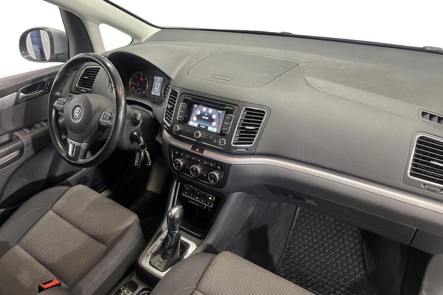Volkswagen Sharan vaihtoauto