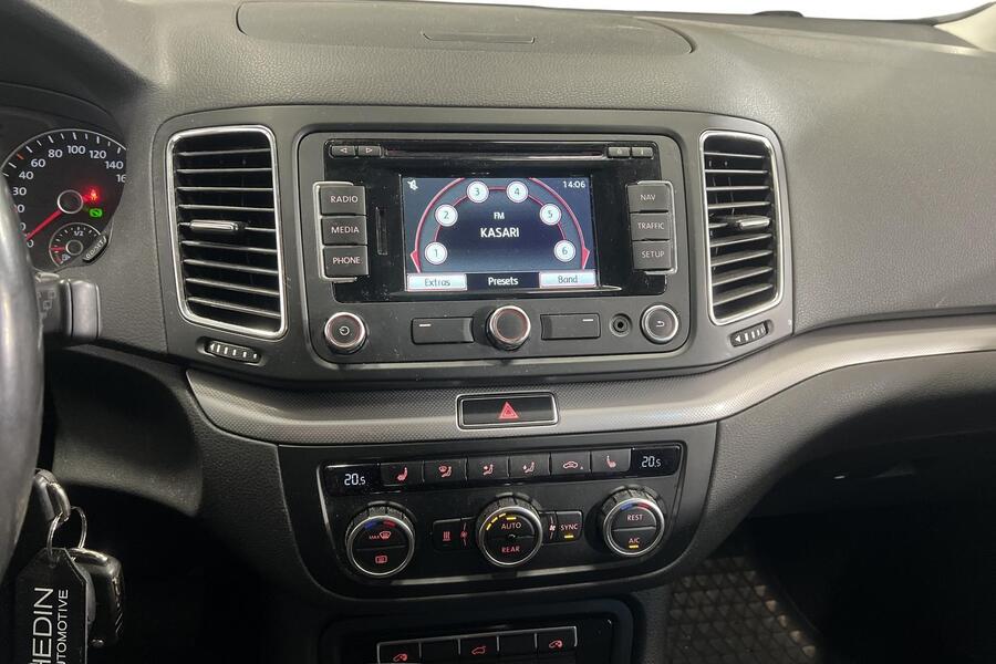 Volkswagen Sharan vaihtoauto