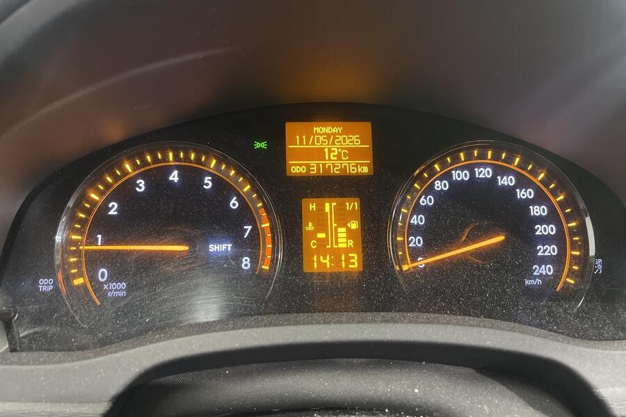 Toyota Avensis vaihtoauto