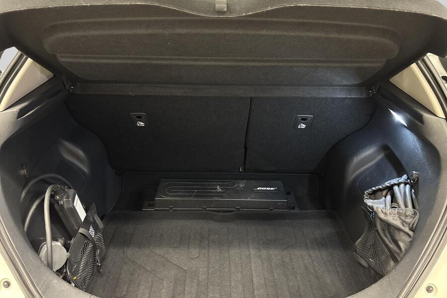 Nissan Leaf vaihtoauto